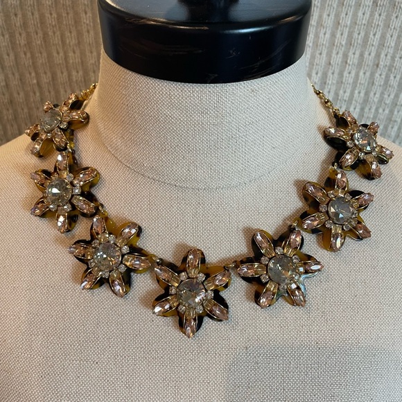 J Crew Petal Burst Tortoise Flower Pink Rhinestone Crystal Statement Necklace - Picture 1 of 12